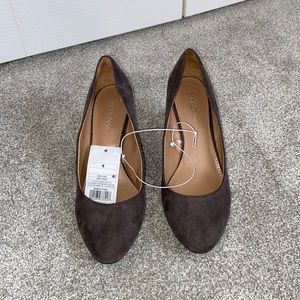 NWT Wedges
